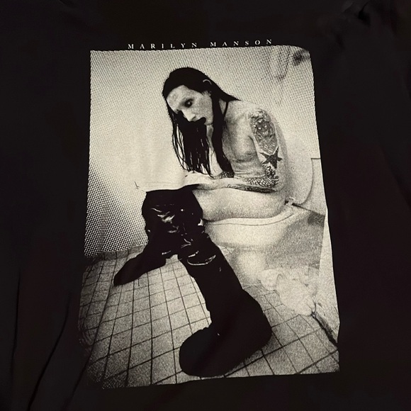 Awesome vintage Marilyn Manson T-shirt one at the local fair back in 2004 - Picture 1 of 1